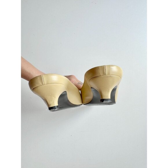 TOTEME Butter Yellow Leather Square Toe Kitten Heel Mules Slides, Size 37 - Picture 9 of 16